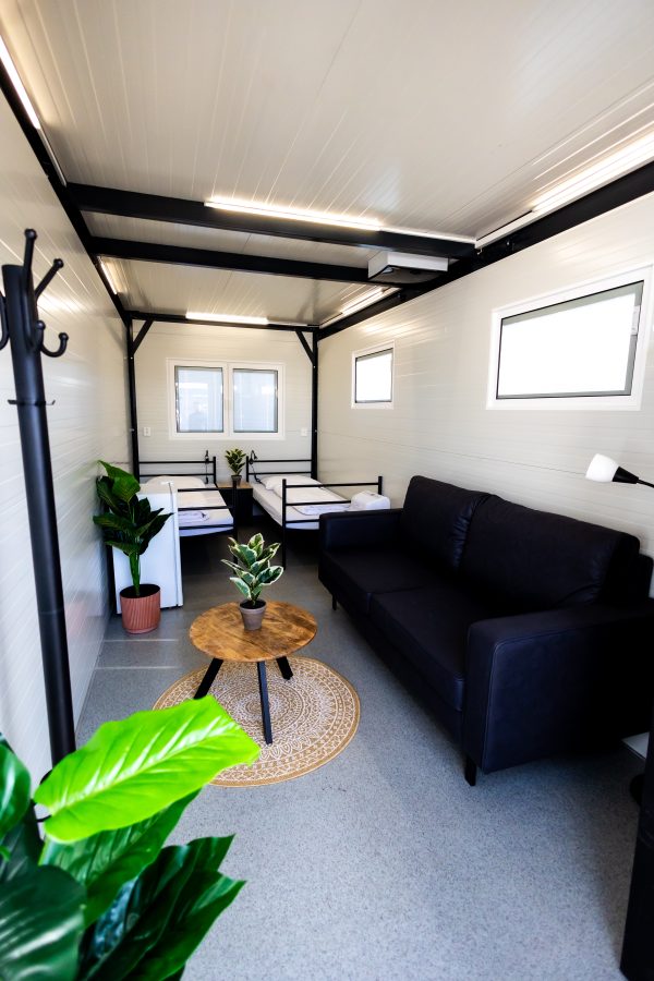 Foldable unit 20FT