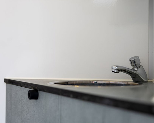 Middelgrote Toiletwagen DL211